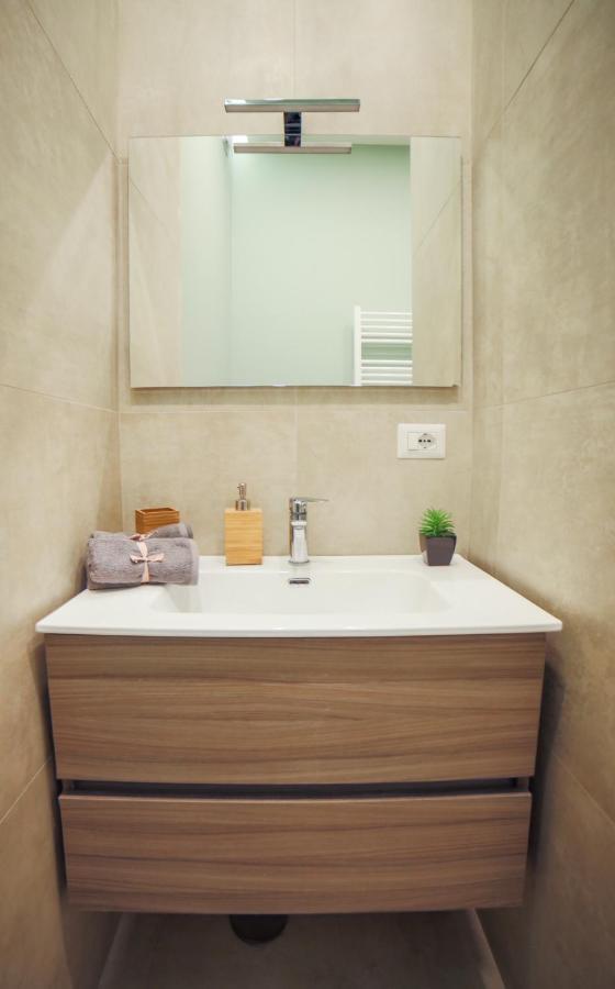 Dimora Museo Apartment เนเปิลส์ ภายนอก รูปภาพ