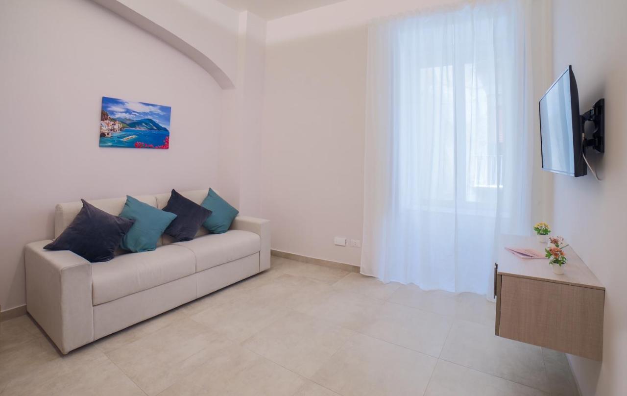 Dimora Museo Apartment เนเปิลส์ ภายนอก รูปภาพ