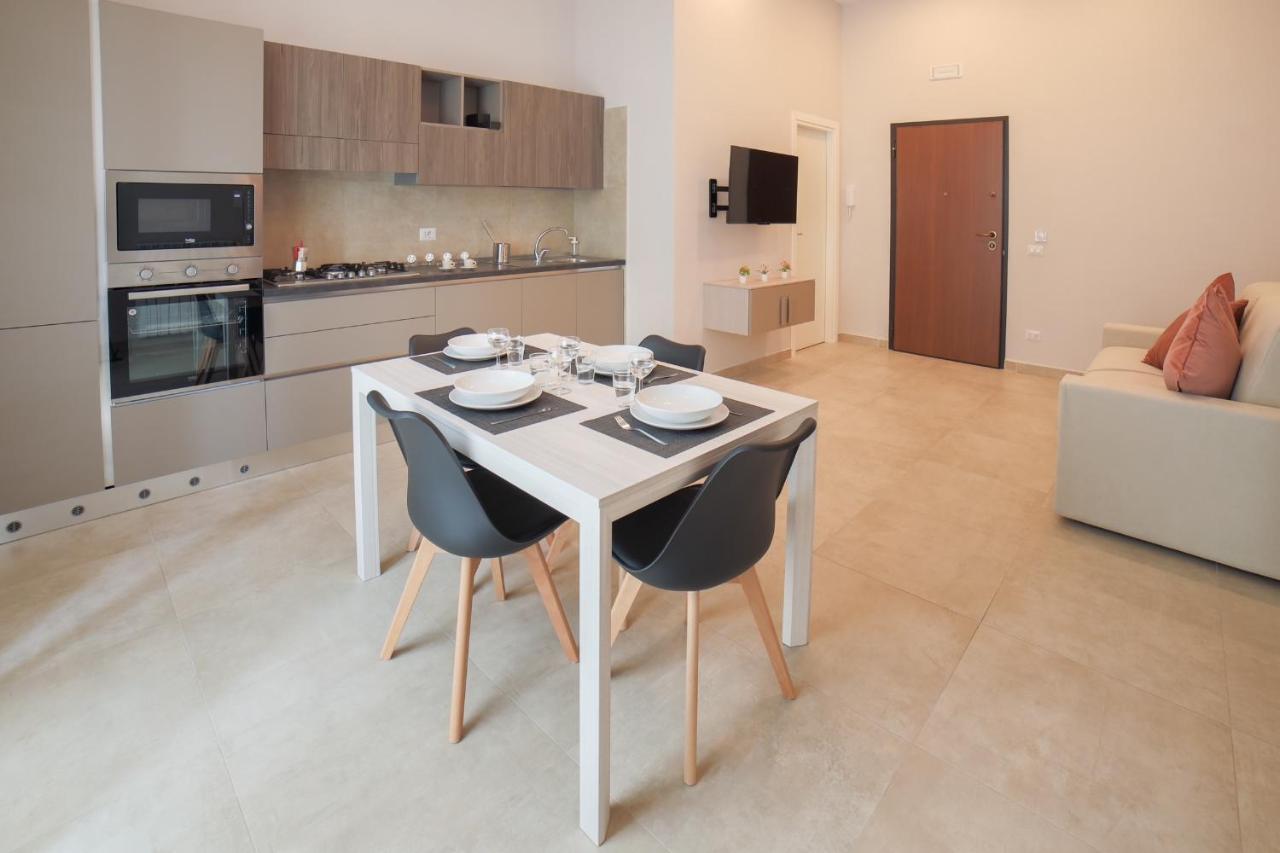 Dimora Museo Apartment เนเปิลส์ ภายนอก รูปภาพ
