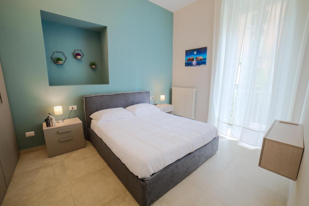 Dimora Museo Apartment เนเปิลส์ ภายนอก รูปภาพ